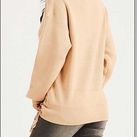 NEW•1X/2X•OLIVIA LACE UP HEMLINE OATMEAL SWEATER•NWT - Picture 4 of 6